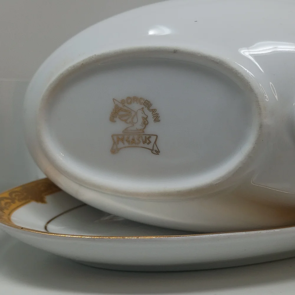 Elegant Gold & White Porcelain Gravy Boat with Underplate
